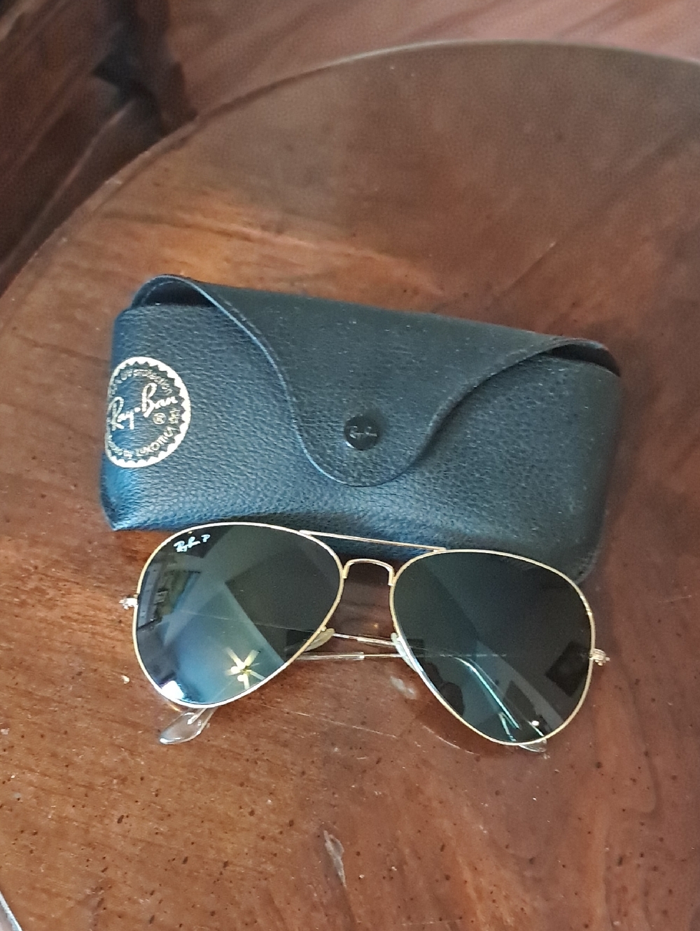 Ray-Ban Gold Frame Sunglasses with Dark Green Lenses